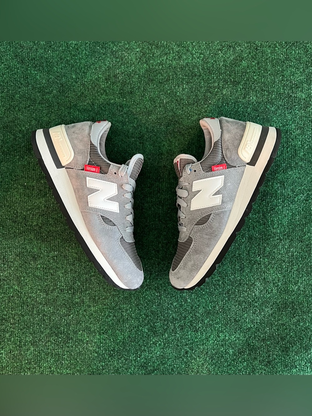 New Balance m990vs1 Version 1 40th Anniversary Size 8